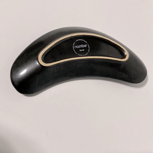 Nambe Earth Metallic Sunset Olive Plate Smooth Stoneware 8.5" x 3.25" x 1" - Picture 3 of 9